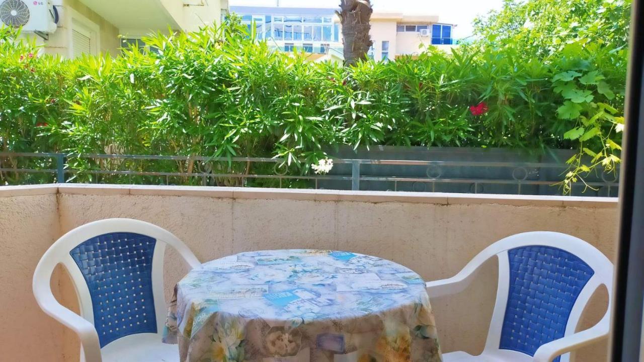 Guesthouse Tri Palme Bečići Extérieur photo