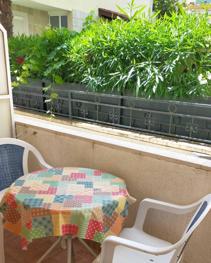 Guesthouse Tri Palme Bečići Extérieur photo