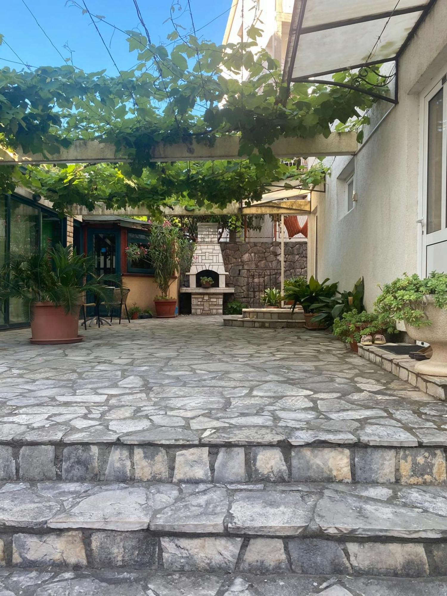 Guesthouse Tri Palme Bečići Extérieur photo